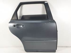 PUERTA TRASERA DERECHA VOLVO V50 FAMILIAR Autodesguaces Alicante