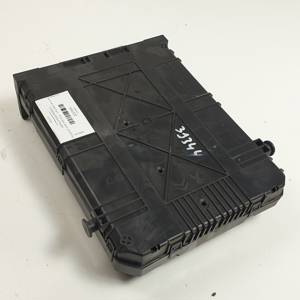 CAJA RELES / FUSIBLES 9819850080 PEUGEOT 2008 (A94) Autodesguaces Alicante
