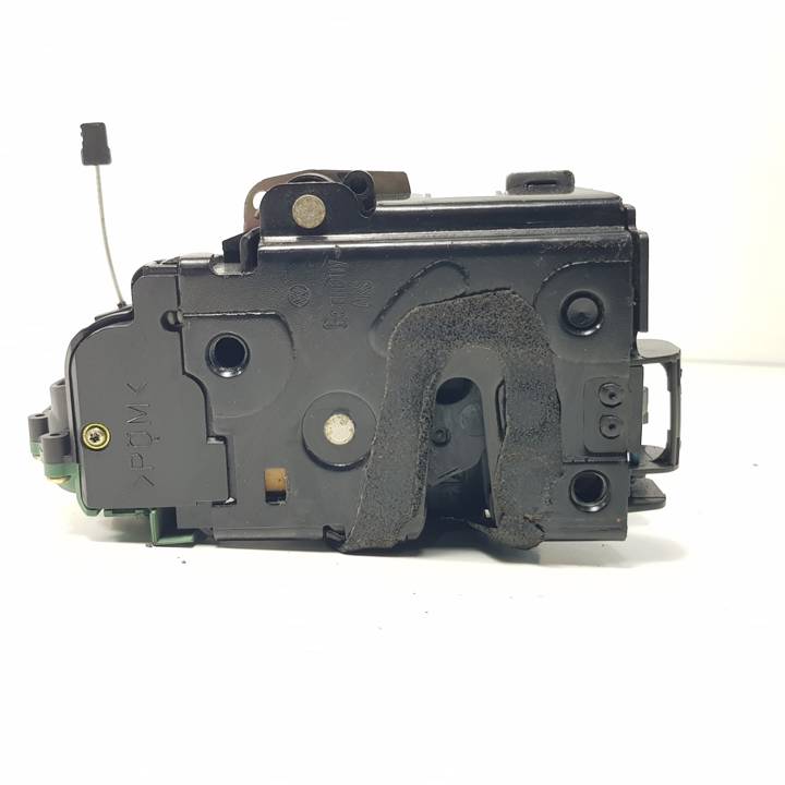 CERRADURA PUERTA DELANTERA DERECHA VOLKSWAGEN POLO (9N1) Autodesguaces Alicante