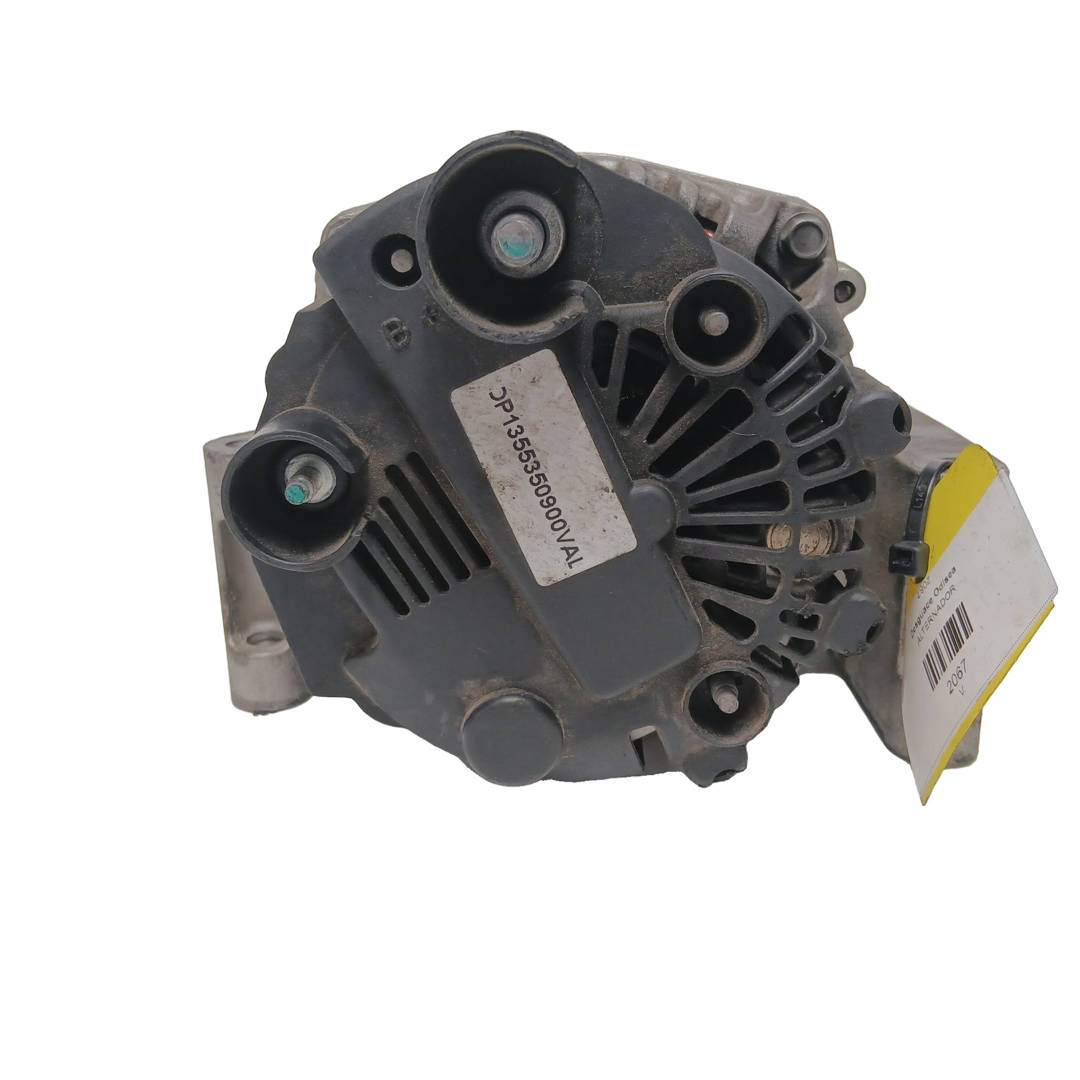 Foto 3 de Alternador Fiat Doblo II Cargo (263) (2016)