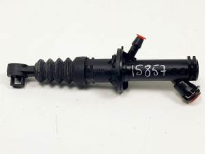 BOMBA EMBRAGUE 306105773R RENAULT CLIO IV Autodesguaces Alicante