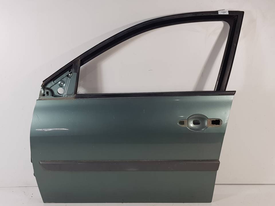 PUERTA DELANTERA IZQUIERDA RENAULT MEGANE II FAMILIAR Autodesguaces Alicante