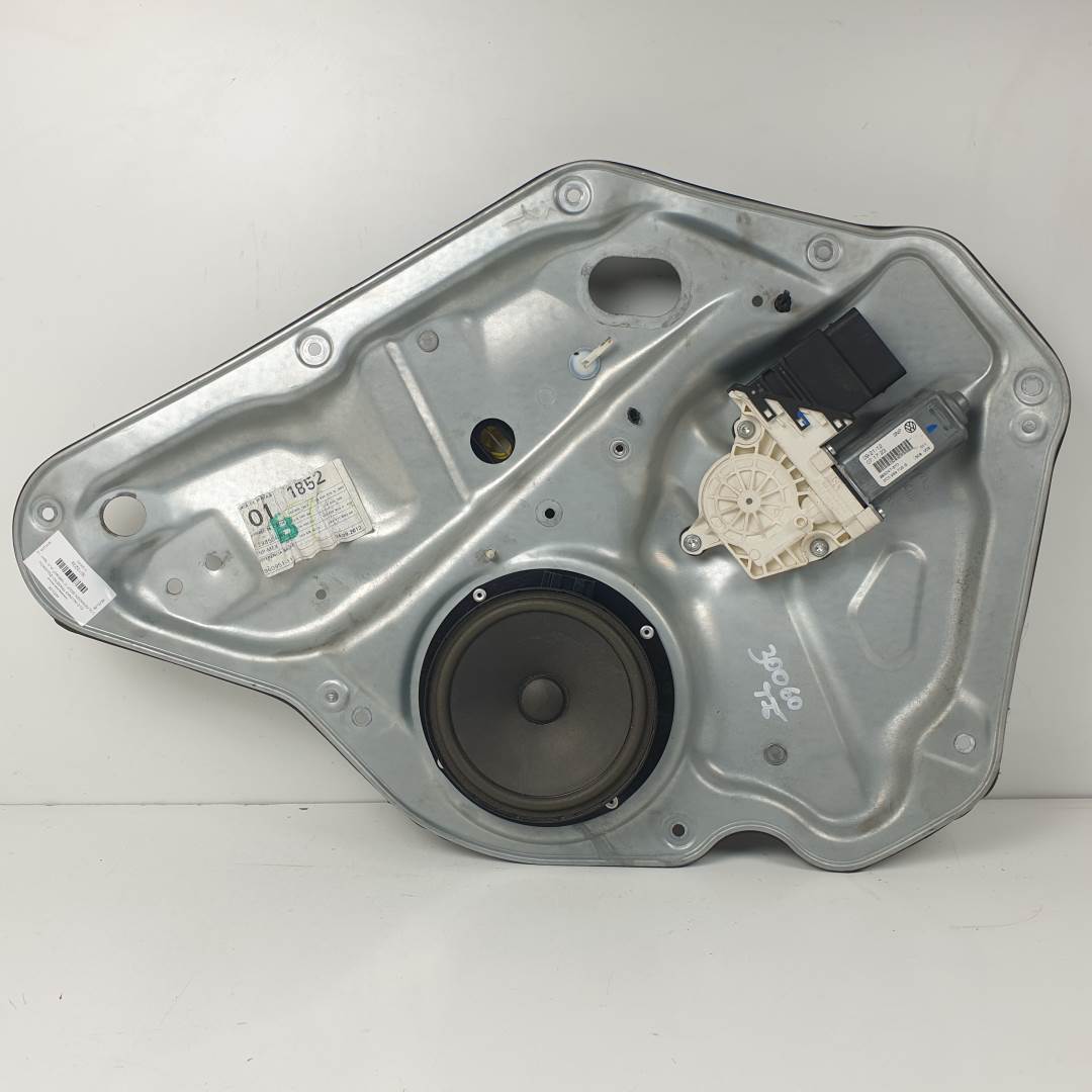 ELEVALUNAS TRASERO IZQUIERDO - 3C0959703B - VOLKSWAGEN - GOLF VI VARIANT (AJ5)