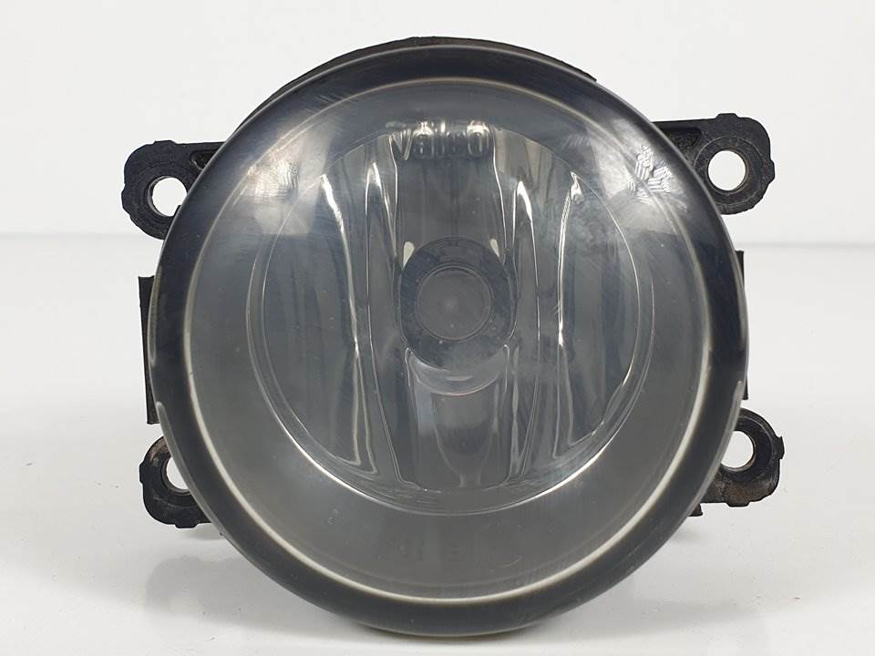 Feu antibrouillard droit - 8200074008 - RENAULT - SCENIC II (X84,JM)