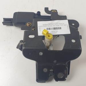 CERRADURA MALETERO / PORTON MAZDA 3 BERLINA (BK) Autodesguaces Alicante