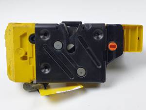 CERRADURA PUERTA TRASERA IZQUIERDA VOLVO V70 FAMILIAR Autodesguaces Alicante