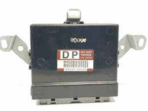 MODULO ELECTRONICO 8922430040 LEXUS GS300 (JZS160) Autodesguaces Alicante