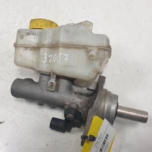 BOMBA FRENO 6R0611301A SEAT IBIZA (6P1) Autodesguaces Alicante