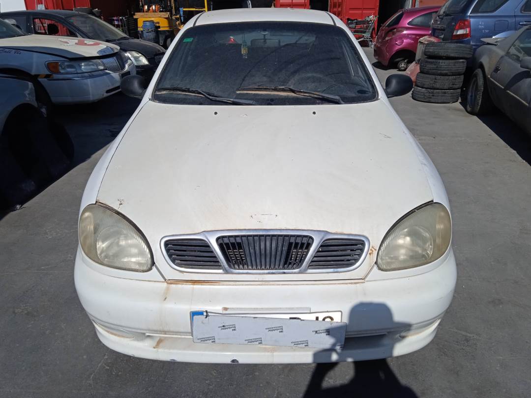 DAEWOO LANOS (1997 - 2004)
