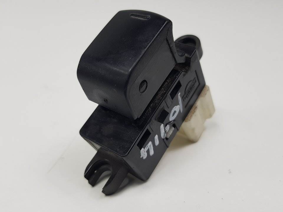 MANDO ELEVALUNAS TRASERO DERECHO - SUBARU - FORESTER S12