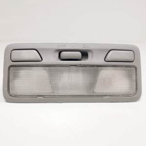 LUZ INTERIOR MR330450 MITSUBISHI MONTERO PININ (H60/H70) Autodesguaces Alicante