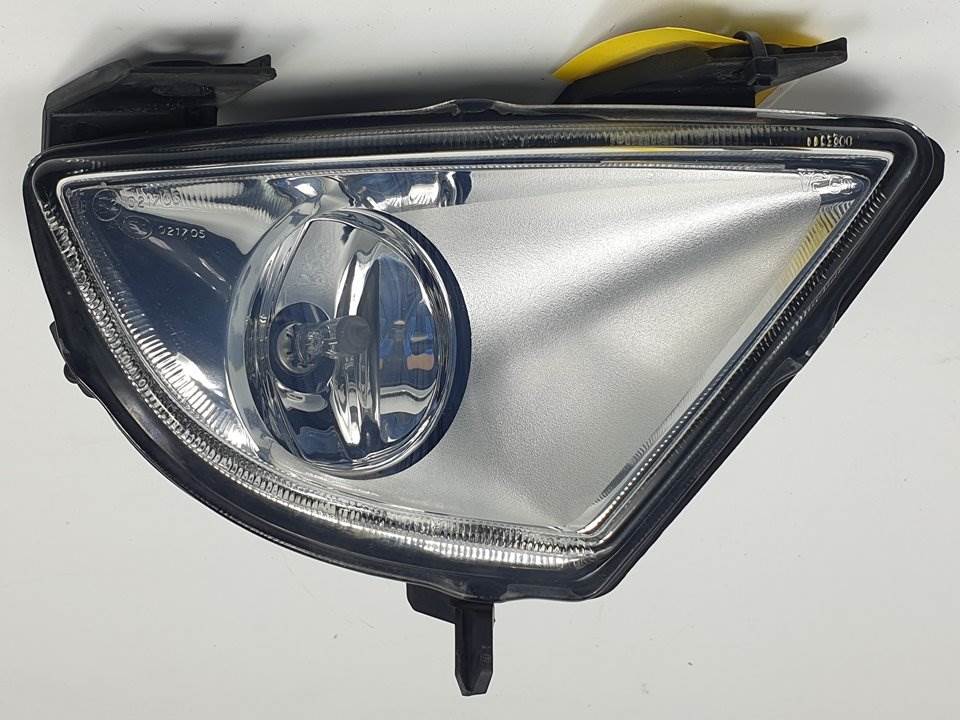 FARO ANTINIEBLA DERECHO - 2S6115K201AB - FORD - FIESTA (CBK)
