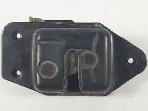 CERRADURA MALETERO / PORTON JEEP GR.CHEROKEE (WJ/WG) Autodesguaces Alicante