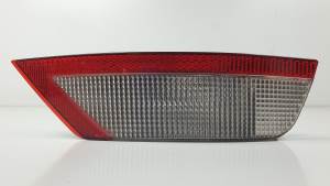 PILOTO MARCHA ATRAS 8V4115K272AB FORD FOCUS LIM. (CB4) Autodesguaces Alicante