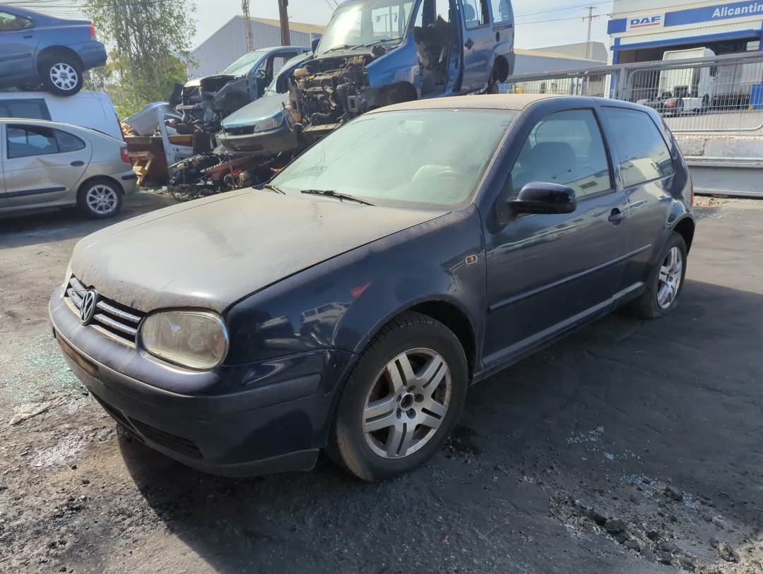 VOLKSWAGEN GOLF IV BERLINA (1J1) (1997 - 2003)