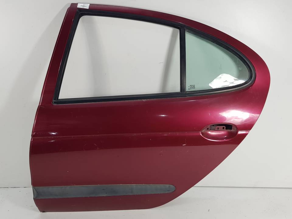 PUERTA TRASERA IZQUIERDA RENAULT MEGANE I FASE 2 BERLINA (BA0) Autodesguaces Alicante
