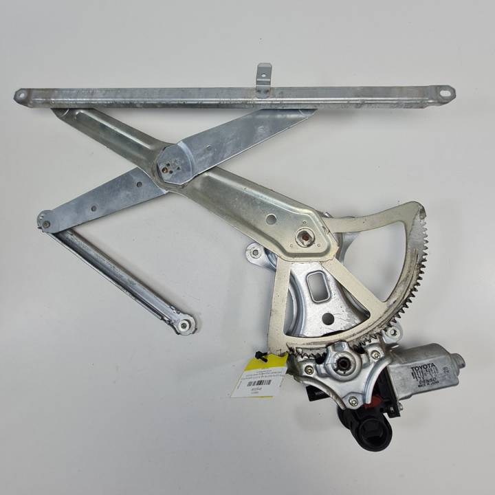 ELEVALUNAS DELANTERO DERECHO 8571042070 TOYOTA RAV4 Autodesguaces Alicante