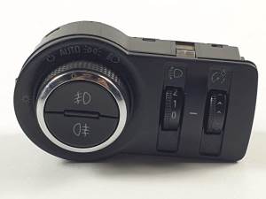 MANDO LUCES 13268702 OPEL INSIGNIA BERLINA Autodesguaces Alicante