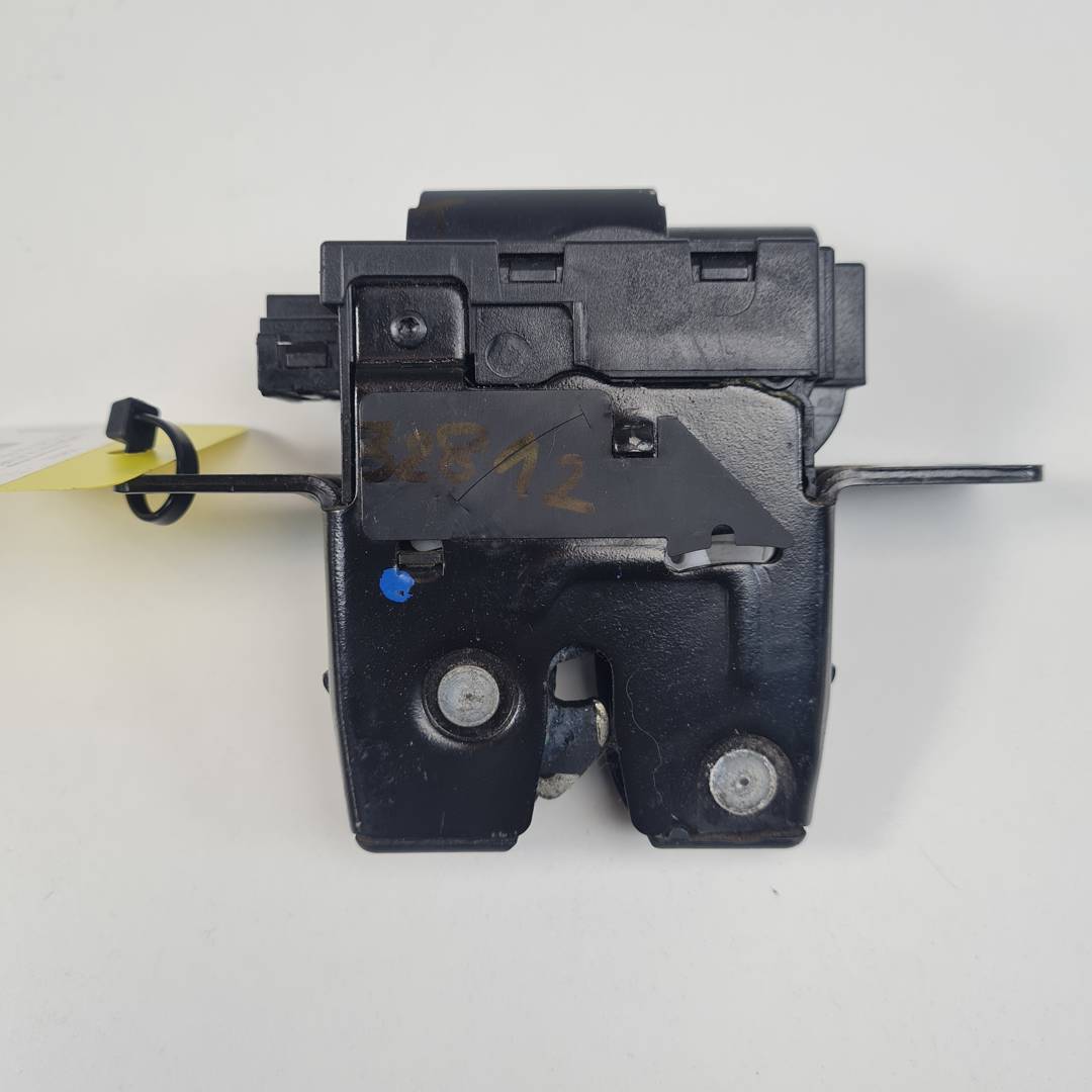 CERRADURA MALETERO / PORTON - 8200947699 - RENAULT - CLIO III