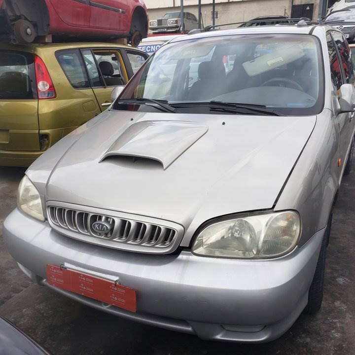 KIA CARNIVAL (1999 - 2001)