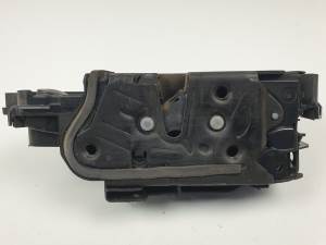 CERRADURA PUERTA DELANTERA IZQUIERDA 5TB837015A SKODA FABIA Autodesguaces Alicante