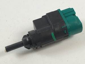 SENSOR 253203383R FIAT TALENTO KOMBI (296) Autodesguaces Alicante