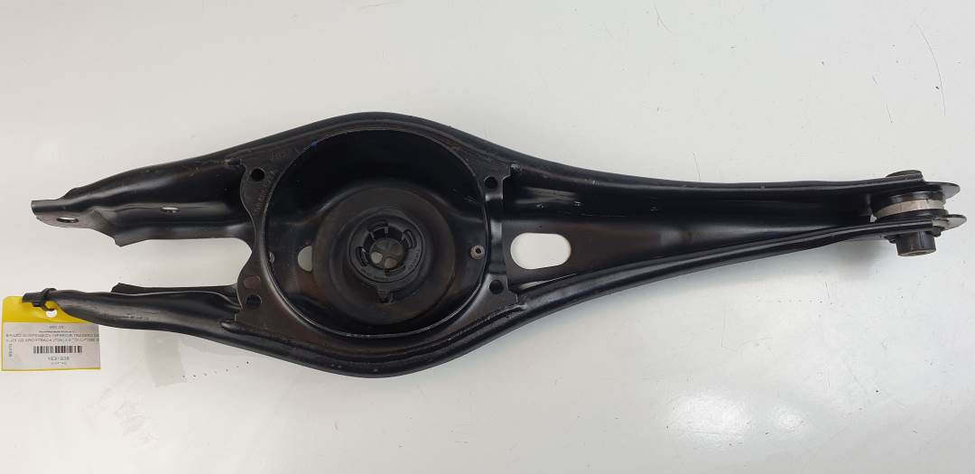 BRAZO SUSPENSION INFERIOR TRASERO DERECHO - 3Q0505311G - AUDI - Q3 SPORTBACK (F3N)