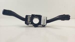 MANDO INTERMITENTES 8L0953513G SKODA FABIA FAMILIAR (6Y5) Autodesguaces Alicante