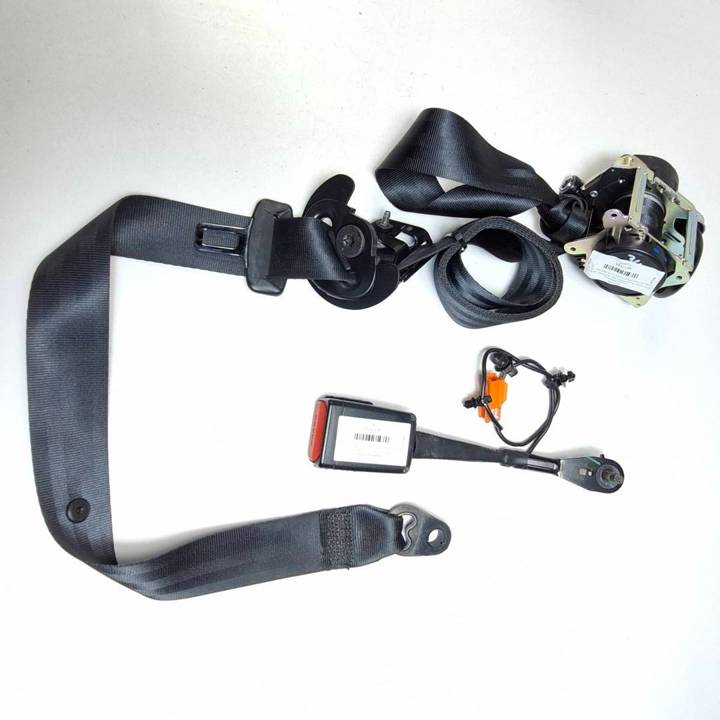CINTURON SEGURIDAD DELANTERO DERECHO 635385000A LAND ROVER DISCOVERY 5 Autodesguaces Alicante