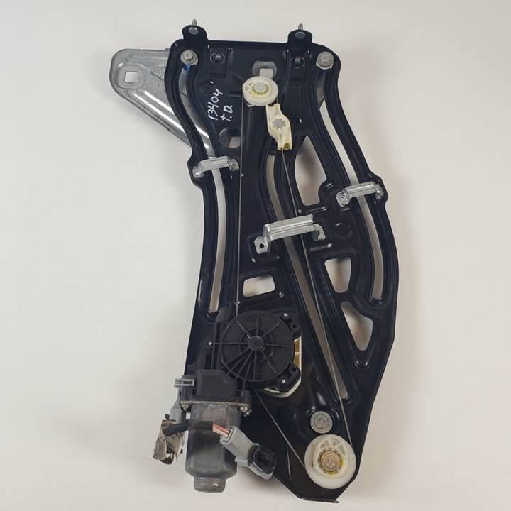 ELEVALUNAS TRASERO DERECHO 9680072380 PEUGEOT 207 CC Autodesguaces Alicante