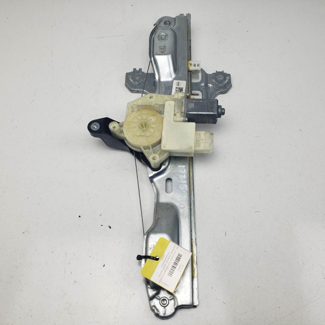 ELEVALUNAS TRASERO DERECHO - 82700HV00A - NISSAN - QASHQAI (J11)