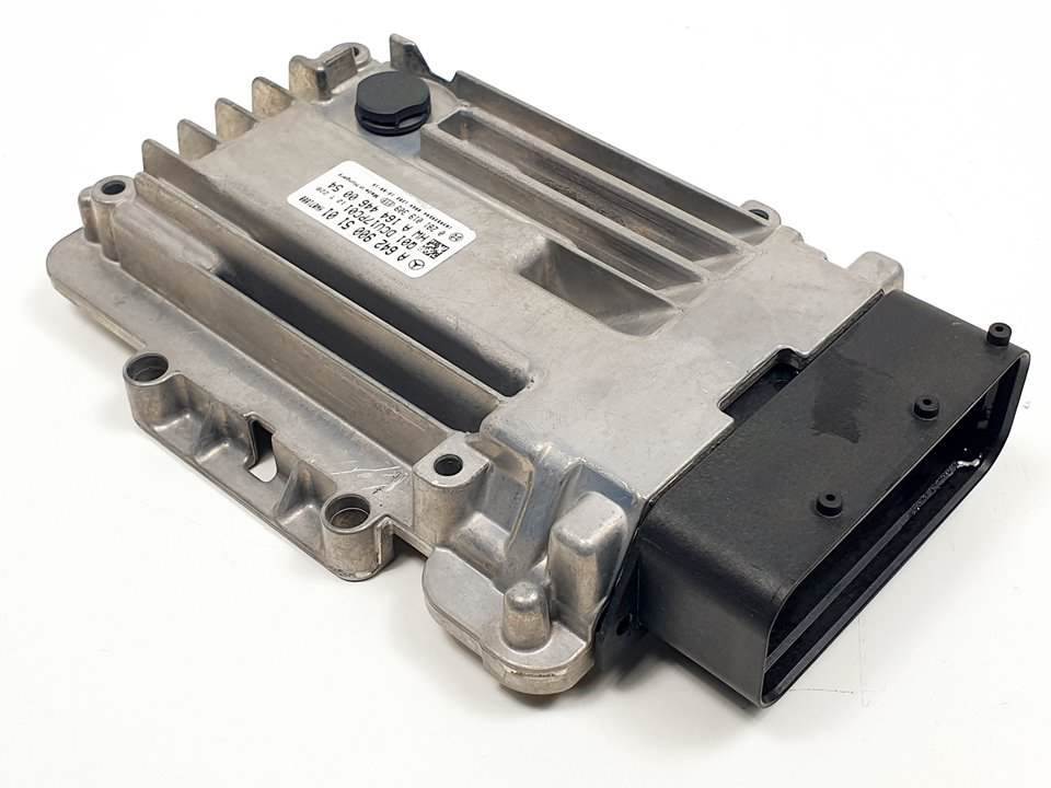 Calculateur moteur - A6429005101 - MERCEDES - CLASE M (W166)