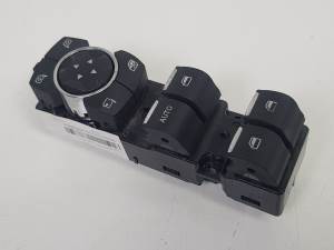 MANDO ELEVALUNAS DELANTERO IZQUIERDO GN1514A132PA FORD ECOSPORT (CR6) Autodesguaces Alicante