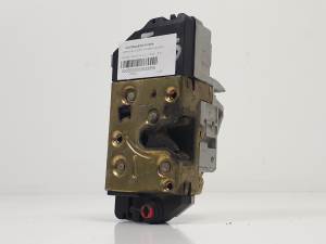 CERRADURA PUERTA TRASERA IZQUIERDA PEUGEOT 206 SW Autodesguaces Alicante