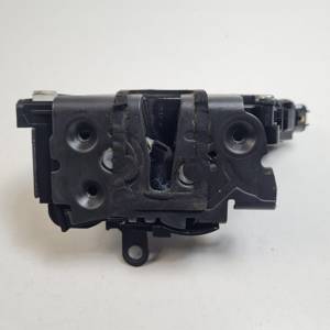 CERRADURA PUERTA TRASERA IZQUIERDA BMAS6AF26413BM FORD KA+ (CDU) Autodesguaces Alicante