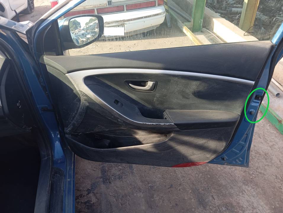 CERRADURA PUERTA DELANTERA DERECHA