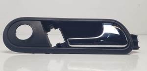 MANETA INTERIOR DELANTERA DERECHA 6L0837114B SEAT IBIZA (6L1) Autodesguaces Alicante