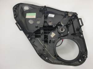 ELEVALUNAS TRASERO IZQUIERDO C1BBA045H23AC FORD FIESTA (CCN) Autodesguaces Alicante