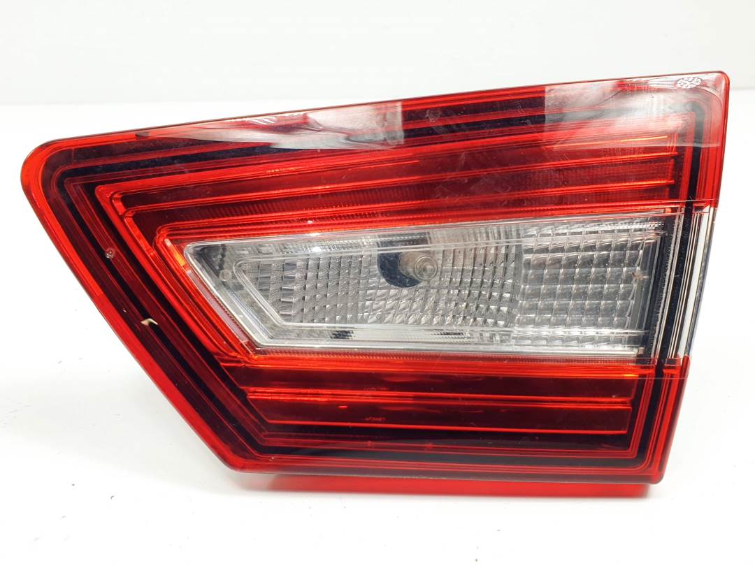 PILOTO TRASERO DERECHO INTERIOR - 165505796R - RENAULT - CLIO IV