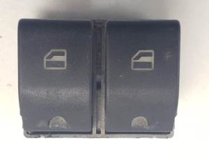 MANDO ELEVALUNAS DELANTERO IZQUIERDO 6Q0959858 VOLKSWAGEN POLO (9N3) Autodesguaces Alicante