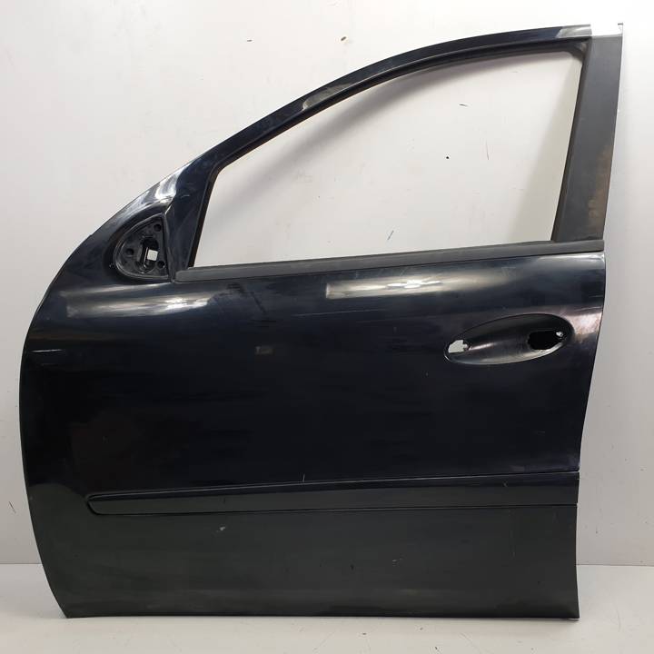 PUERTA DELANTERA IZQUIERDA MERCEDES CLASE M (W164) Autodesguaces Alicante