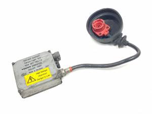CENTRALITA FAROS XENON 30859759 VOLVO S40 BERLINA Autodesguaces Alicante