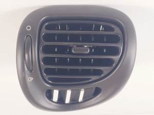 REJILLA AIREADORA 9631280177 CITROEN XSARA PICASSO Autodesguaces Alicante