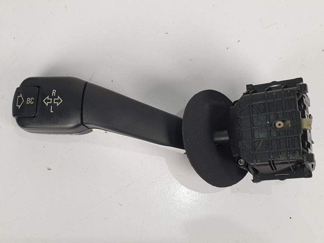 MANDO INTERMITENTES - 8352172 - BMW - SERIE 5 TOURING (E39)