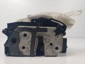 CERRADURA PUERTA LATERAL DERECHA DT11V264A00GG FORD TRANSIT CONNECT Autodesguaces Alicante