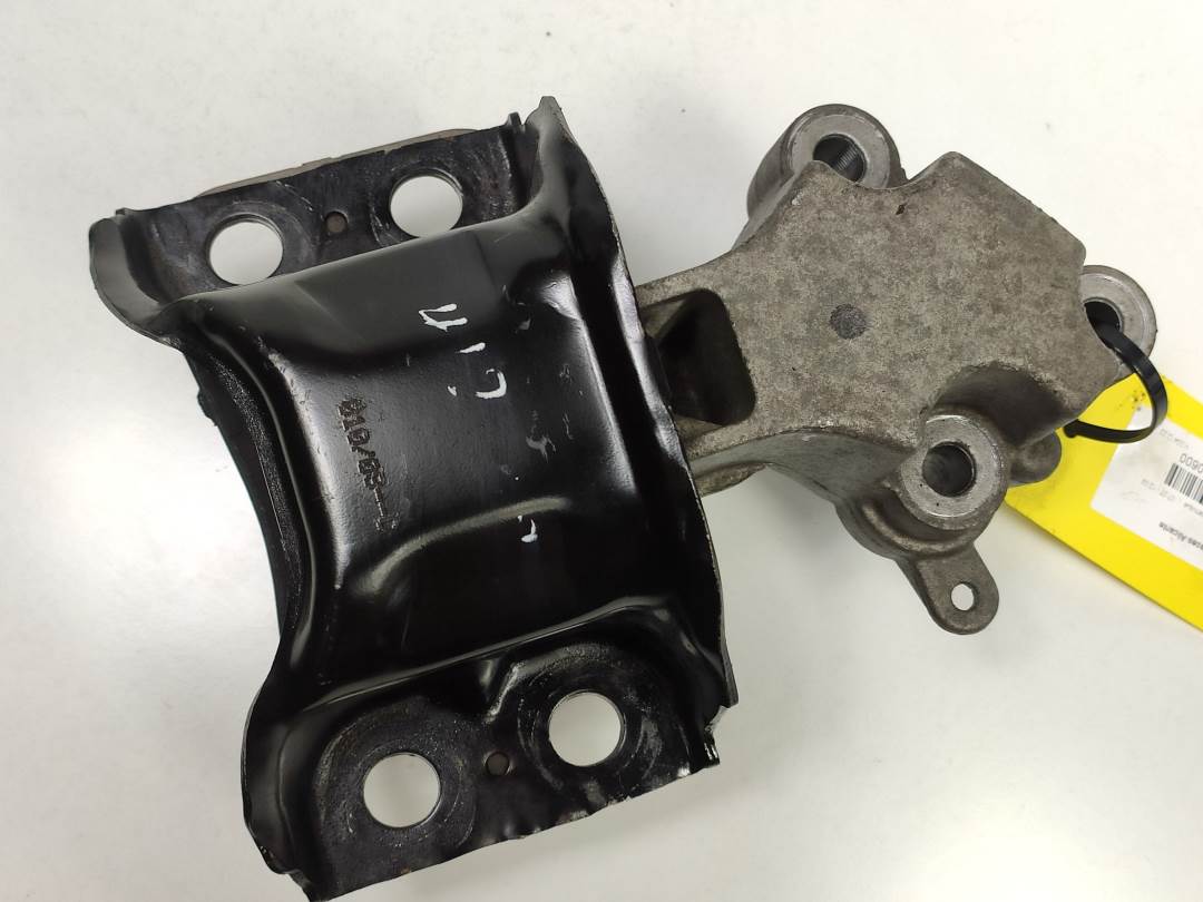 SOPORTE MOTOR DERECHO - 8200429852 - RENAULT - TWINGO