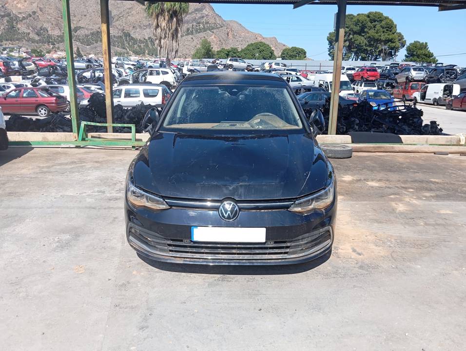 Imagen del vehículo VOLKSWAGEN GOLF VIII LIM. (CD1)