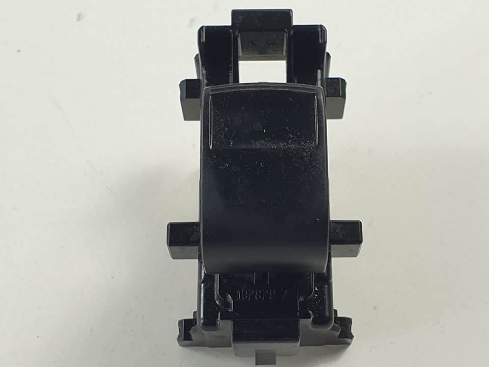 MANDO ELEVALUNAS DELANTERO DERECHO - 1928297 - TOYOTA - RAV 4 (A3)