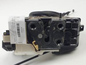 CERRADURA PUERTA TRASERA IZQUIERDA 814102B000 HYUNDAI SANTA FE (BM) Autodesguaces Alicante