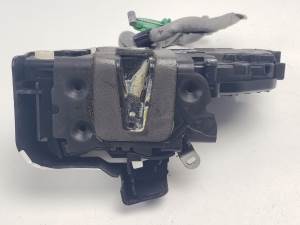CERRADURA PUERTA TRASERA IZQUIERDA 6M2AR26413EC FORD MONDEO BER. (CA2) Autodesguaces Alicante